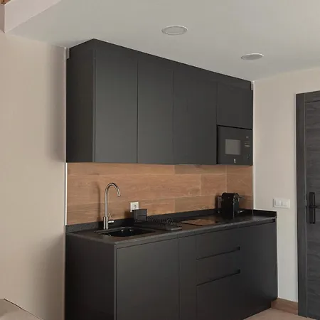 El Balcon De 아파트호텔 4*