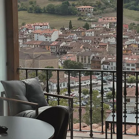 Апарт-отель El Balcon De Потес