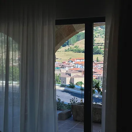 Apart Otel El Balcon De 3*