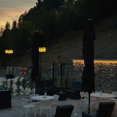 El Balcon De Aparthotel 4*