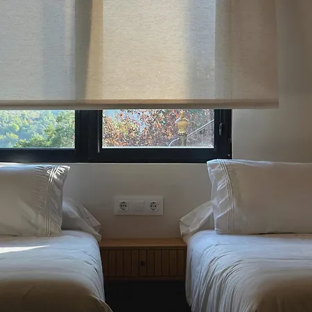El Balcon De 4*