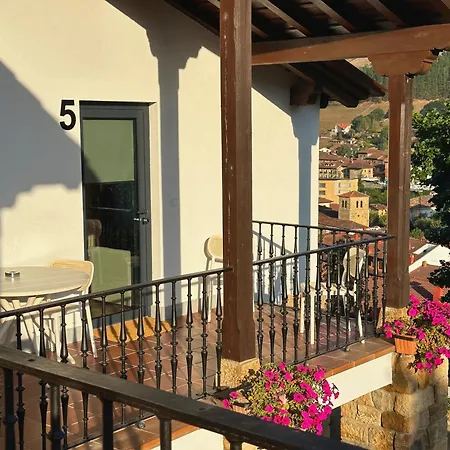 El Balcon De 4*