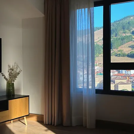 Hotel apartamentowy El Balcon De Potes