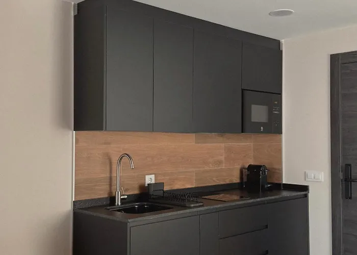 El Balcon De Aparthotel 4*